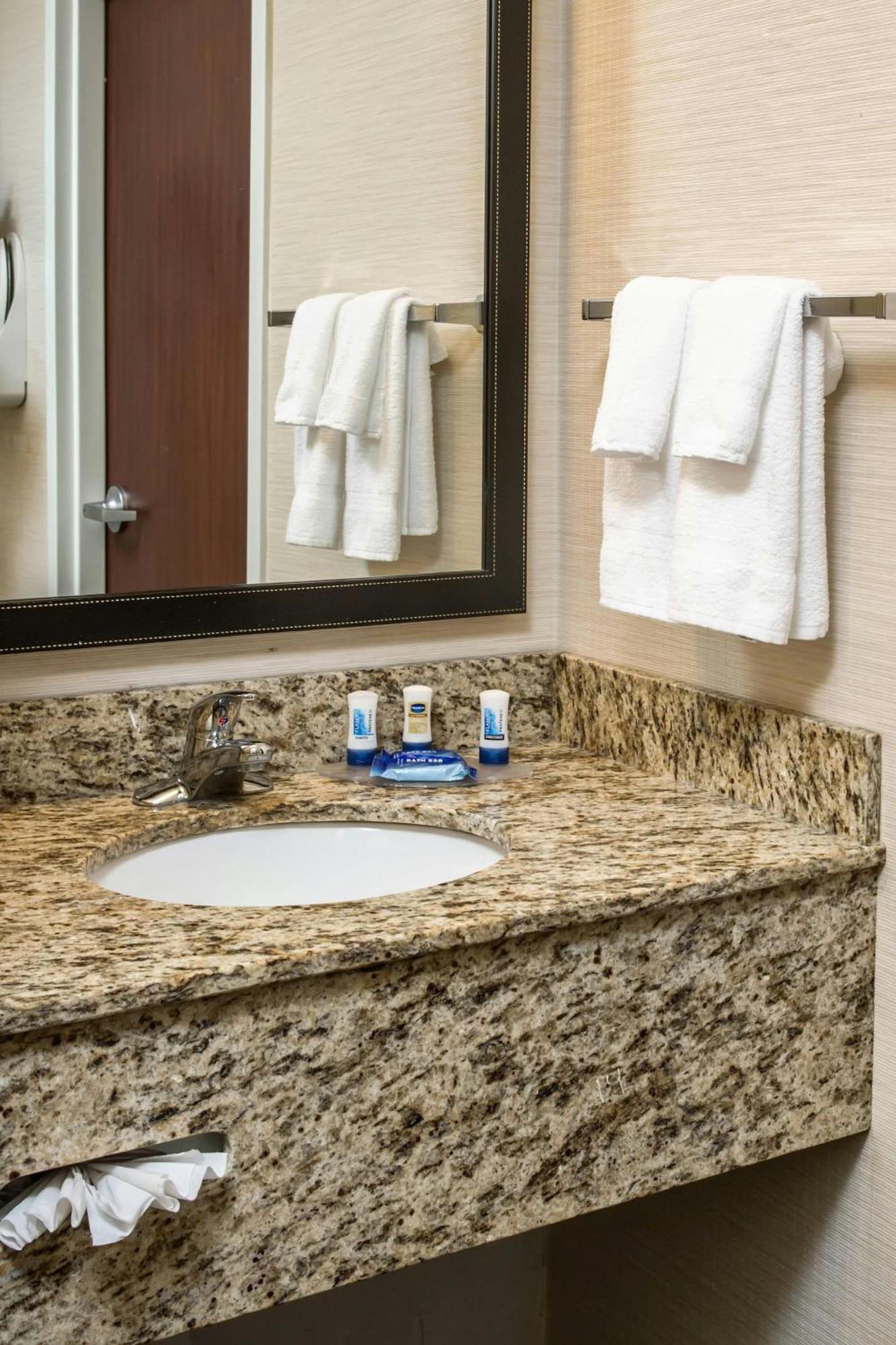 Fairfield Inn & Suites Jacksonville Airport Eksteriør billede
